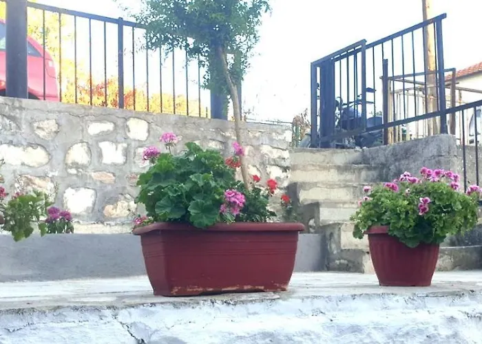 Aeria Old Port 2 Apartman