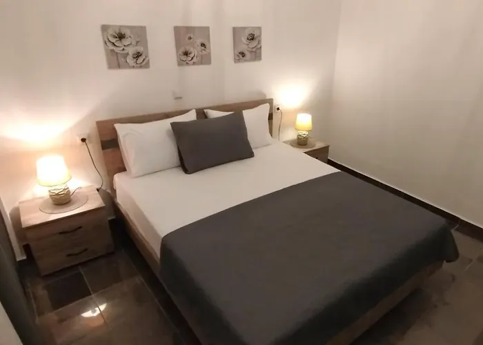 Aeria Old Port 2 Apartman *